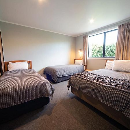 Coronation Park Holiday Park แอชเบอร์ตัน ภายนอก รูปภาพ