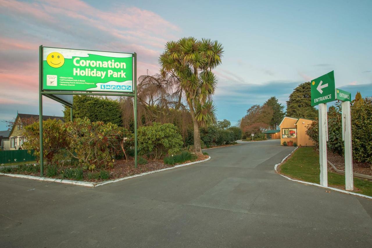 Coronation Park Holiday Park แอชเบอร์ตัน ภายนอก รูปภาพ